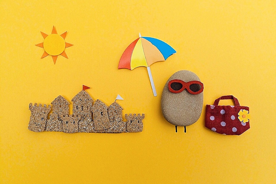 5 Fun DIYs to Try with your Kids this Summer