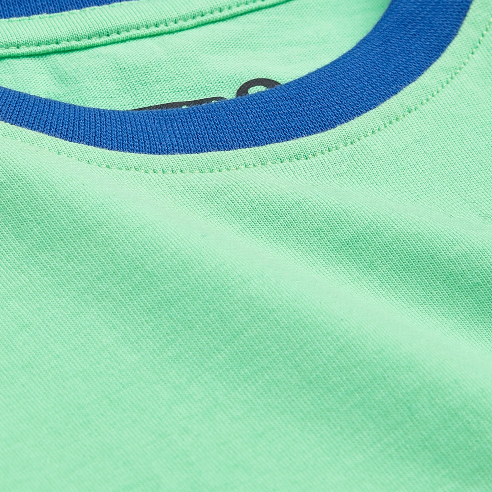 Green Colour-block Tshirt